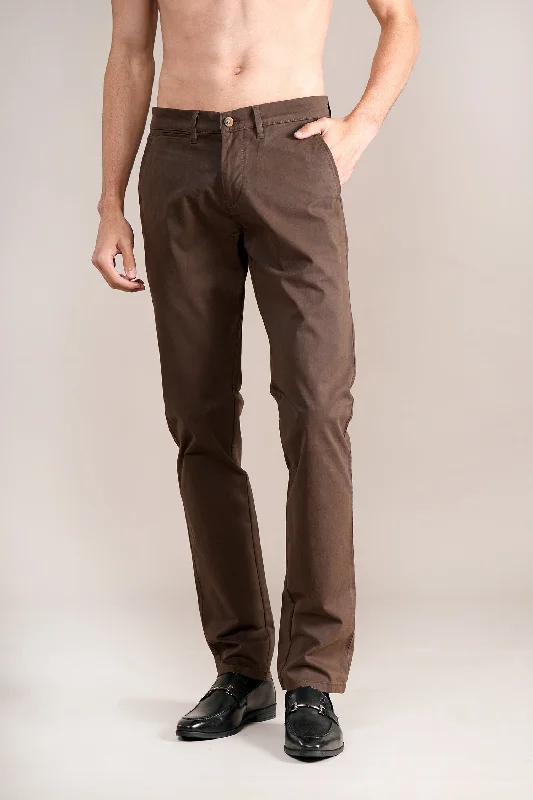 Men's Brown Solid Non-Pleated Casual Trouser