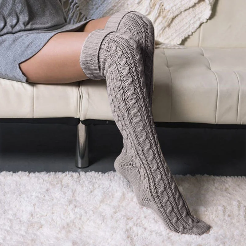 Lofty Monochrome Color Thigh High Chunky Cable Knit Socks