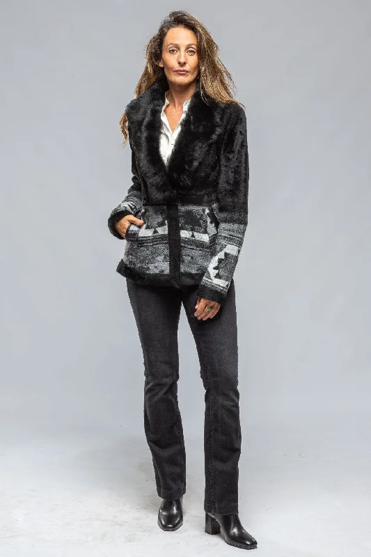 Wauneka Short Shearling & Knit Combo Coat In Black