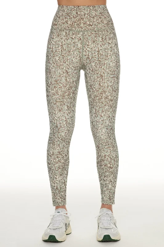 Form High Pocket Legging 25 -Seagrass Sketched Leopard