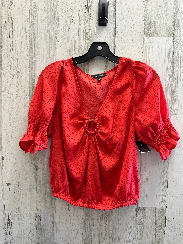 Red Top Short Sleeve Express, Size Xs