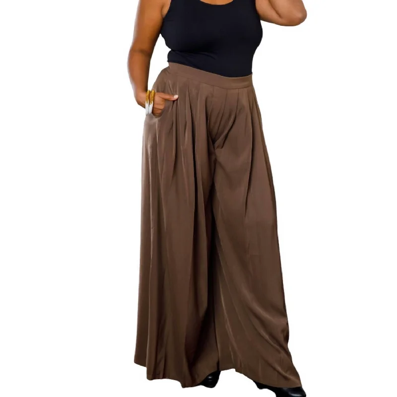 Women's Pleated Pants In Brown